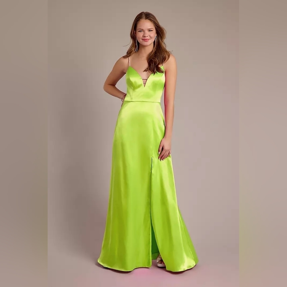 JULES & CLEO | V-Neck Dress with Crystal Straps in Charmeuse (Lemon Lime) sz 4 - Picture 8 of 10